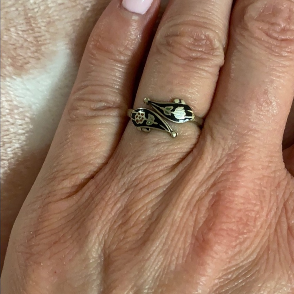 Vintage Siam ring size 5